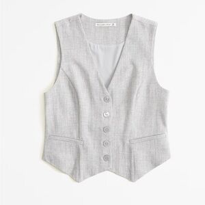 NWT Abercrombie and Fitch Tailored Vest V-Neck Set Top- Size Small